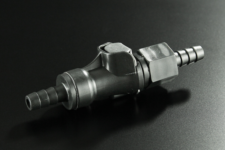 MOTO TOOLS クイックリリースフューエルライン用カップリング 6MM