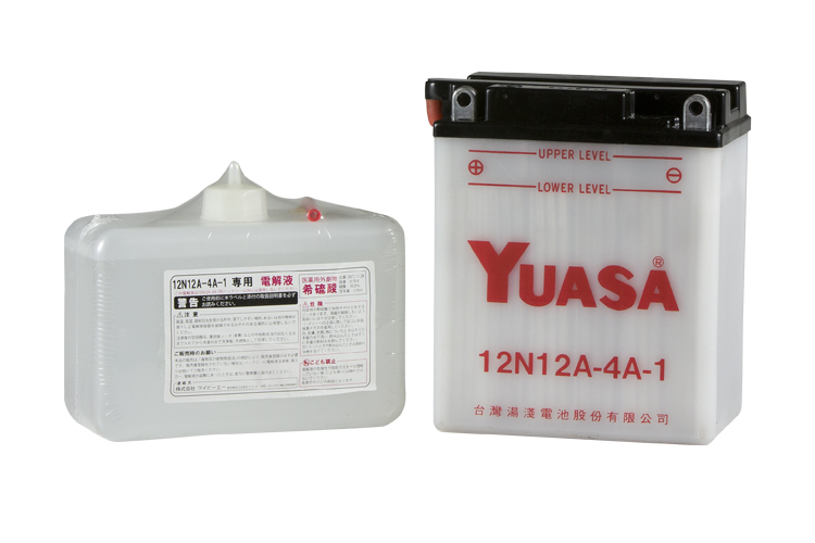 Z*様 台湾ユアサ YUASA YB12A-A 開放型バッテリー CBX400F Z*様 台湾ユアサ YUASA YB12A-A 開放型バッテリー CBX400F 台湾ユアサ